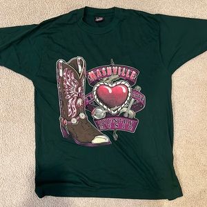 Nashville music city t-shirt, LARGE, green.
